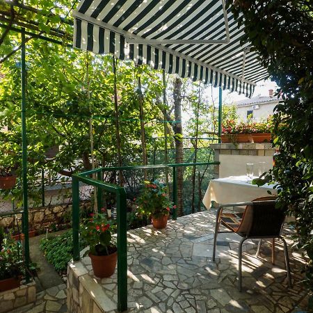 Cozy Studio With Private Terrace Barac Crikvenica Dış mekan fotoğraf