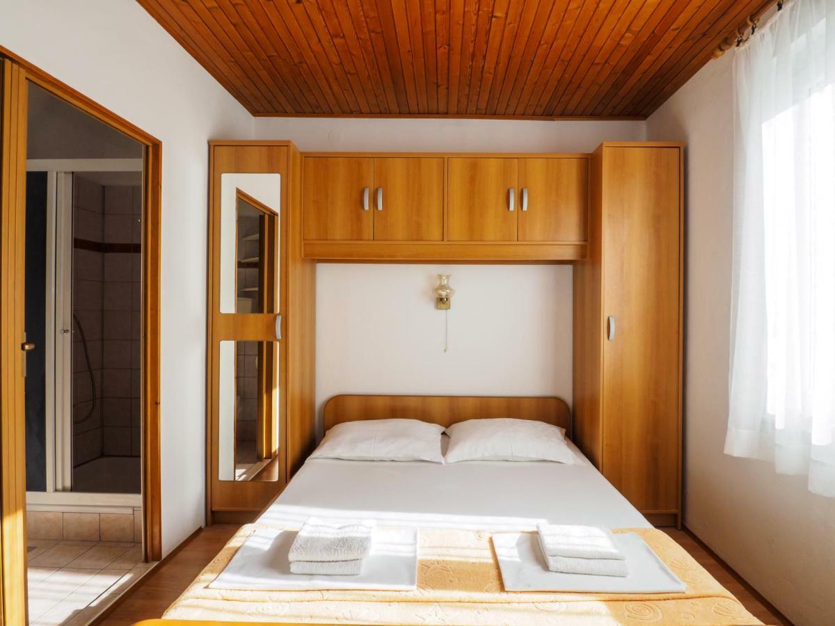 Cozy Studio With Private Terrace Barac Crikvenica Dış mekan fotoğraf