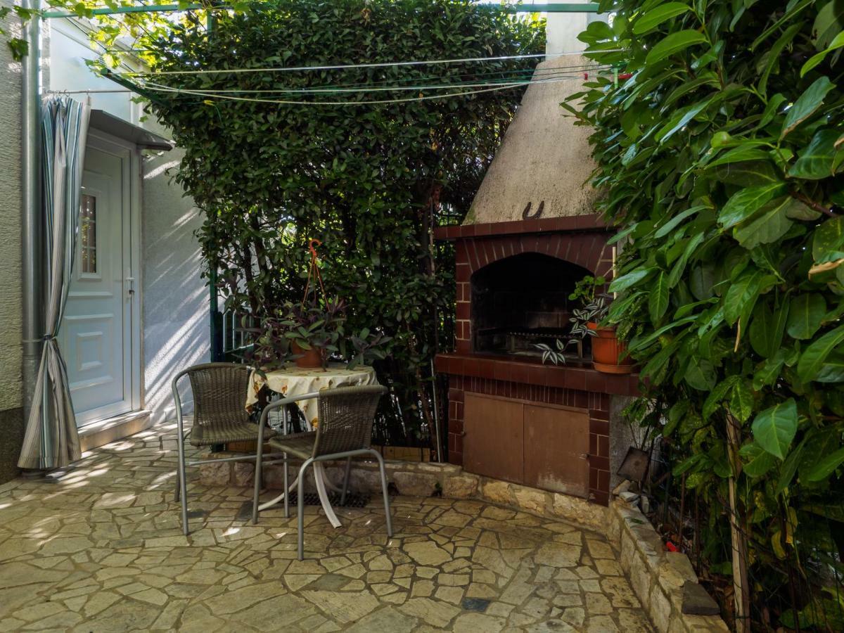 Cozy Studio With Private Terrace Barac Crikvenica Dış mekan fotoğraf